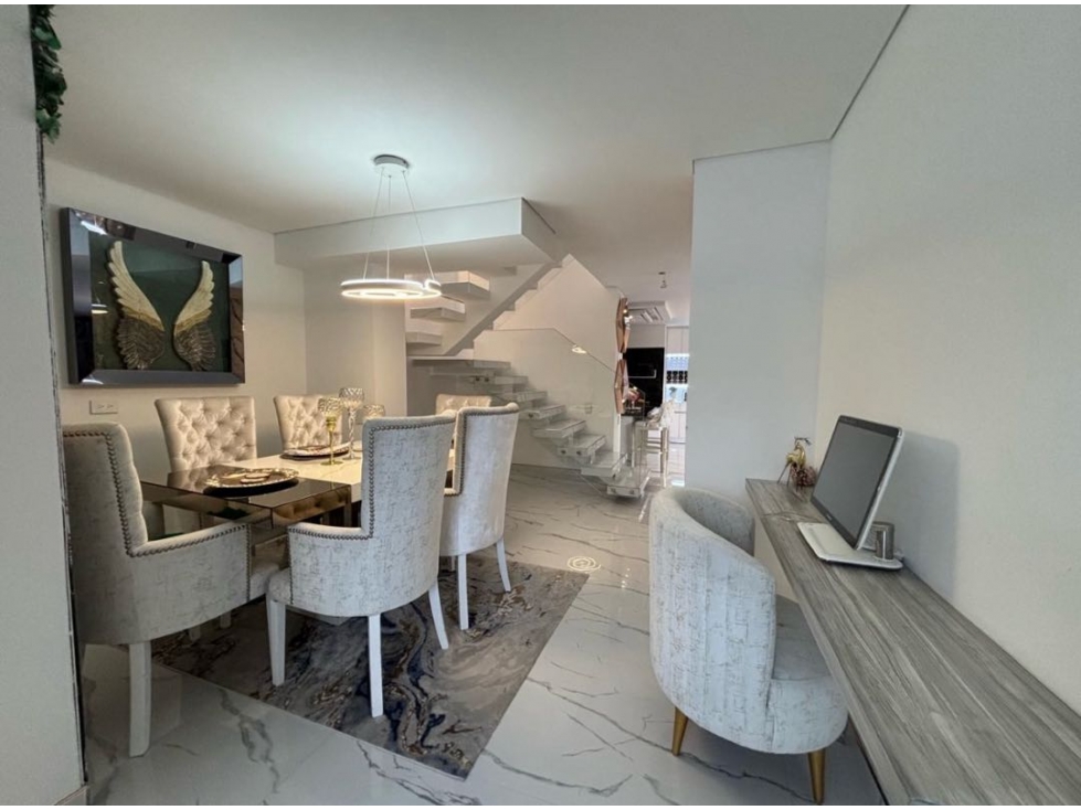 VENDO HERMOSA CASA EN FONTANAR — foto 4