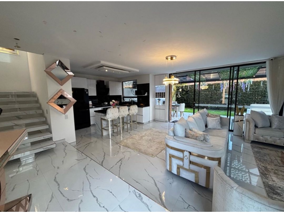 VENDO HERMOSA CASA EN FONTANAR — foto 5