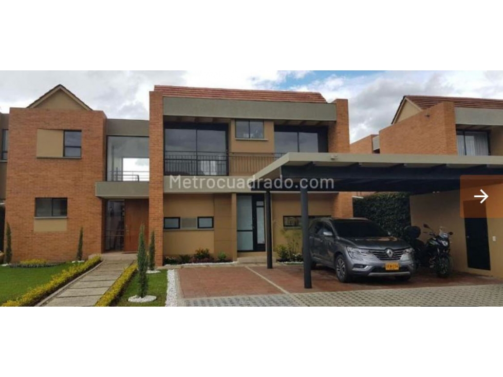 VENDO HERMOSA CASA EN FONTANAR — foto 2