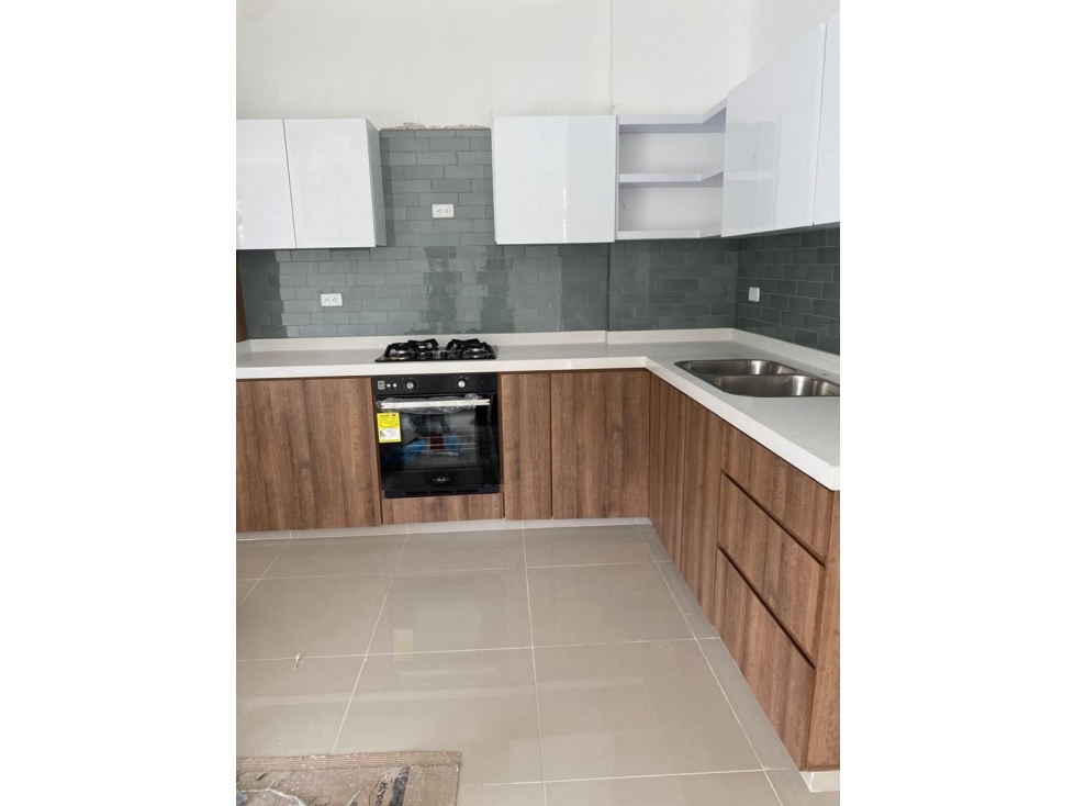 VENDO HERMOSA CASA EN JAMUNDÍ PARA ESTRENAR 225M2 - 3