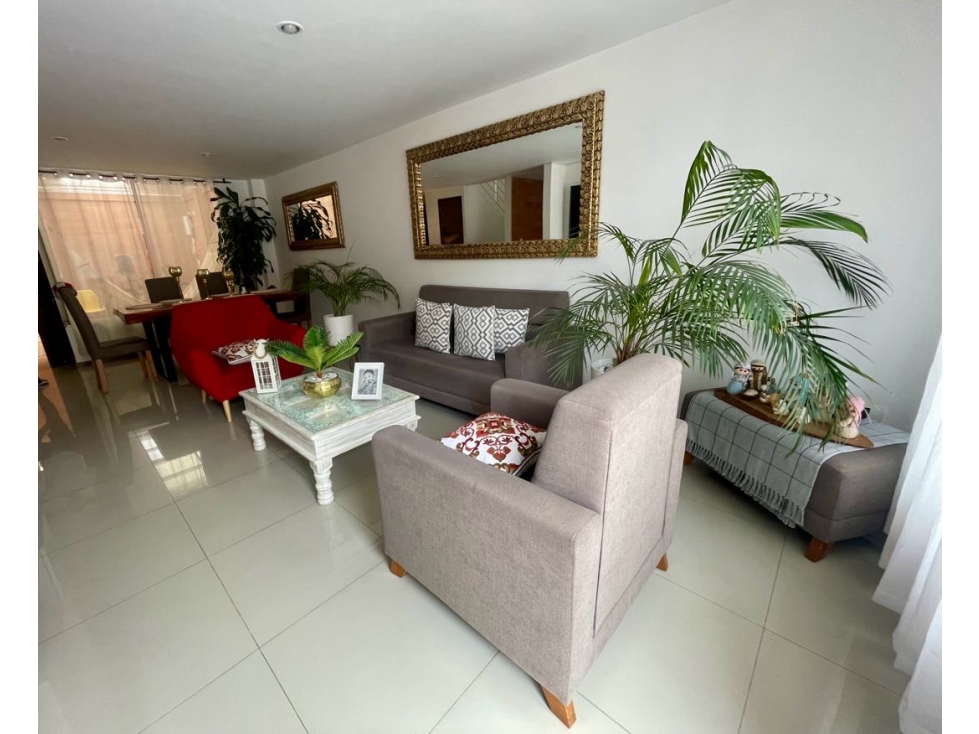 VENDO HERMOSA CASA EN RIO VERDE — foto 2