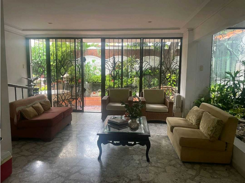 VENDO HERMOSA CASA EN RIOMAR