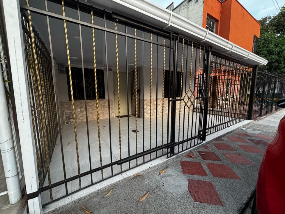 VENDO HERMOSA CASA EN SOLEDAD — foto 2