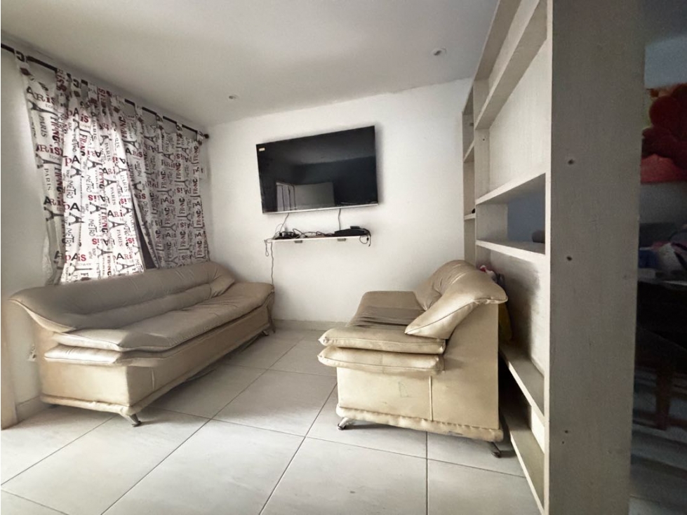 VENDO HERMOSA CASA EN SOLEDAD — foto 3