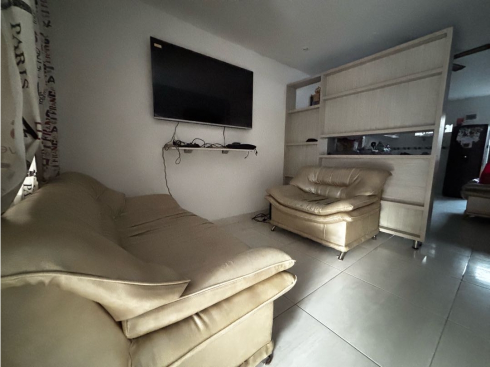 VENDO HERMOSA CASA EN SOLEDAD — foto 4