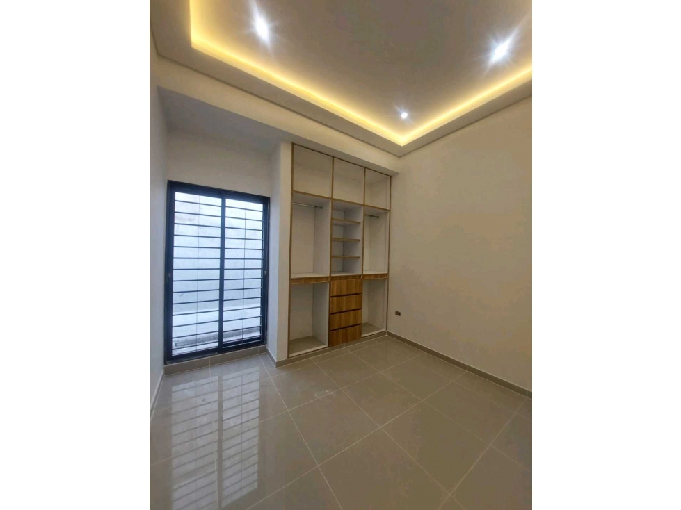 Vendo hermosa casa en Vallejo con excelentes acabados — foto 3