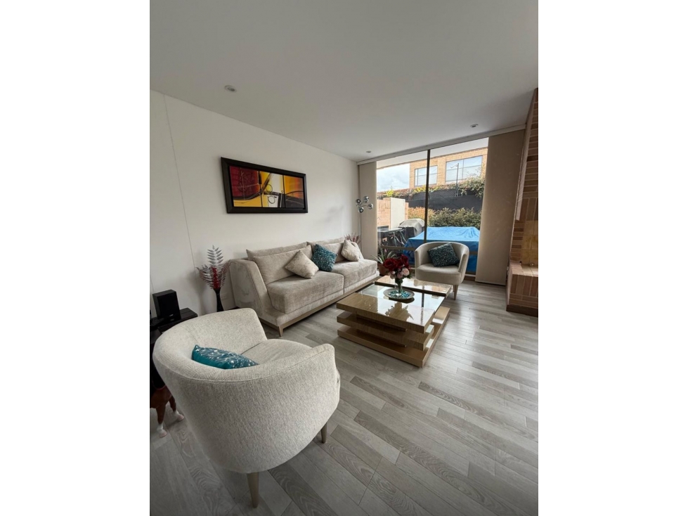 VENDO HERMOSA CASA MILLA DE ORO — foto 5