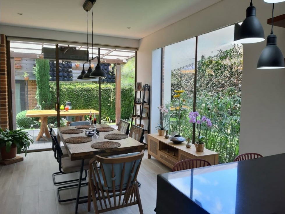 VENDO HERMOSA CASA MILLA DE ORO — foto 5