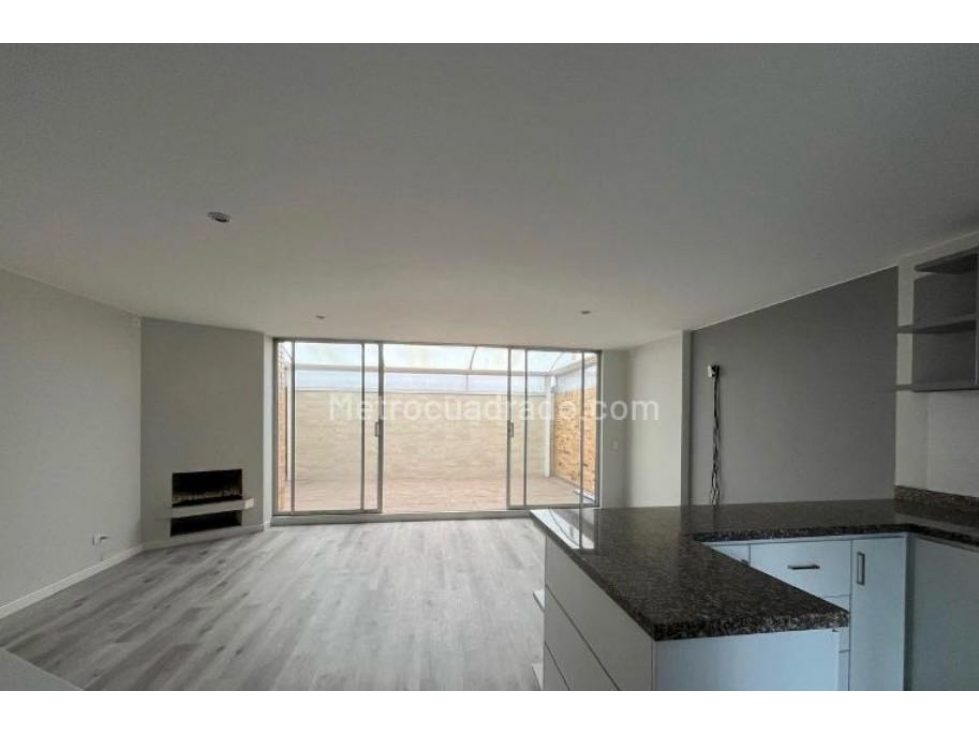 VENDO HERMOSA CASA REMODELADA NEGOCIABLE — foto 5