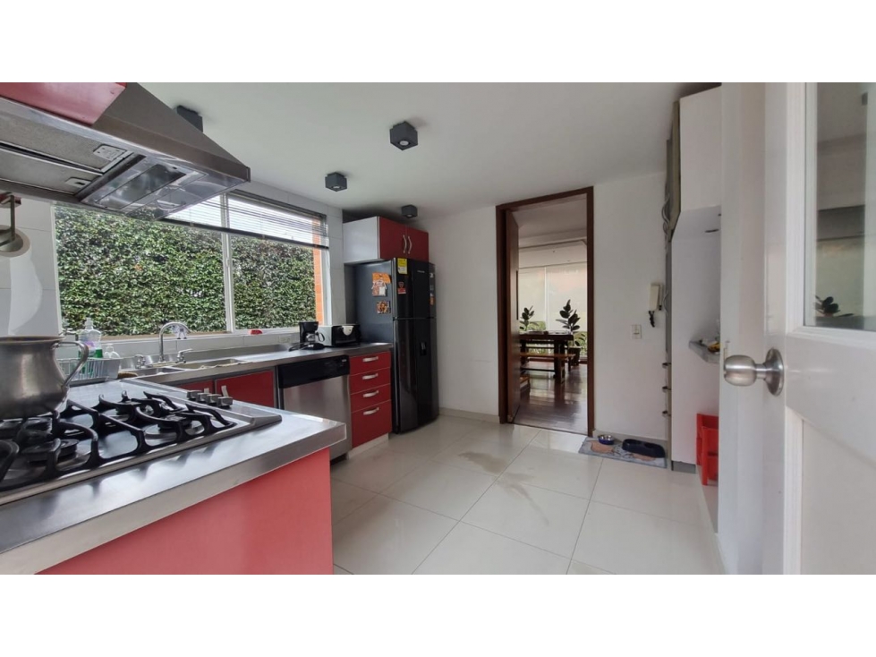VENDO HERMOSA CASA REMODELADA - 5