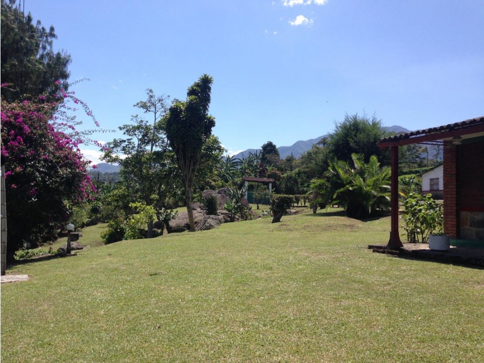 Vendo hermosa casa terreno 8.000m2 en Sasaima - 5