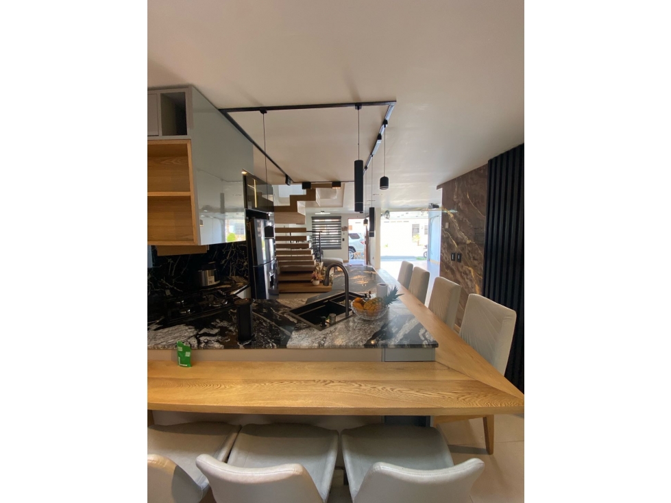 VENDO HERMOSA CASA UBICADA EN LA CEJA ANTIOQUIA — foto 4