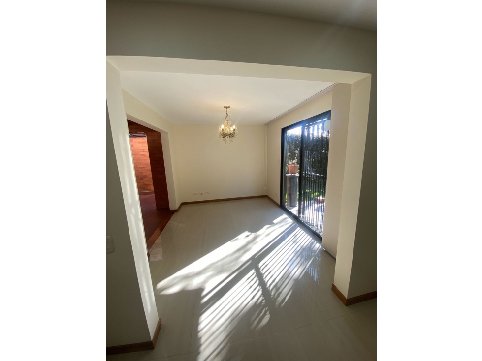 VENDO HERMOSA CASA UBICADA EN SAN ANTONIO DE PEREIRA — foto 4