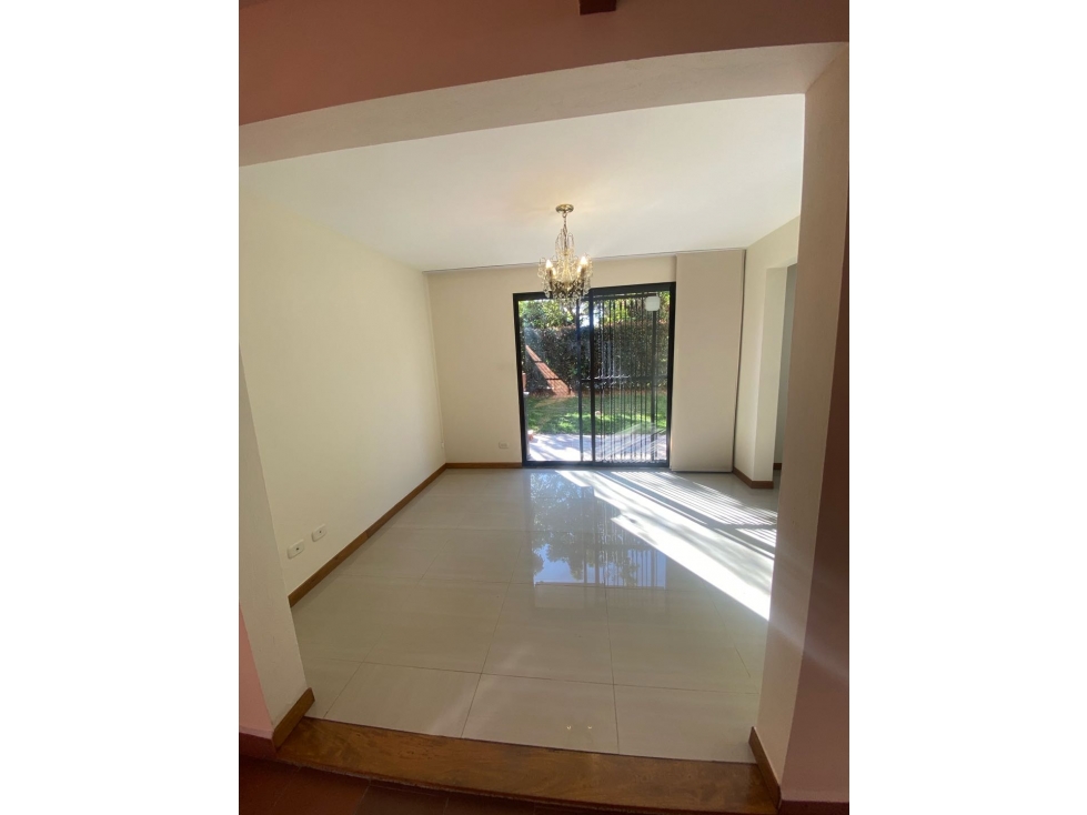 VENDO HERMOSA CASA UBICADA EN SAN ANTONIO DE PEREIRA — foto 5