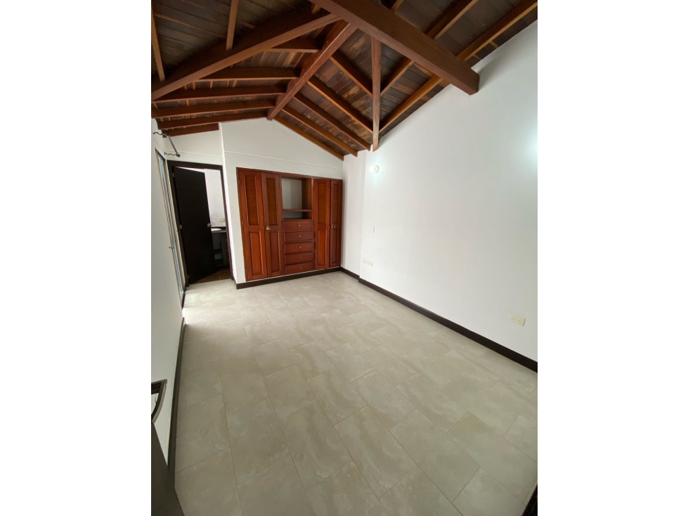 VENDO HERMOSA CASA UBICADA EN SAN ANTONIO DE PEREIRA — foto 6