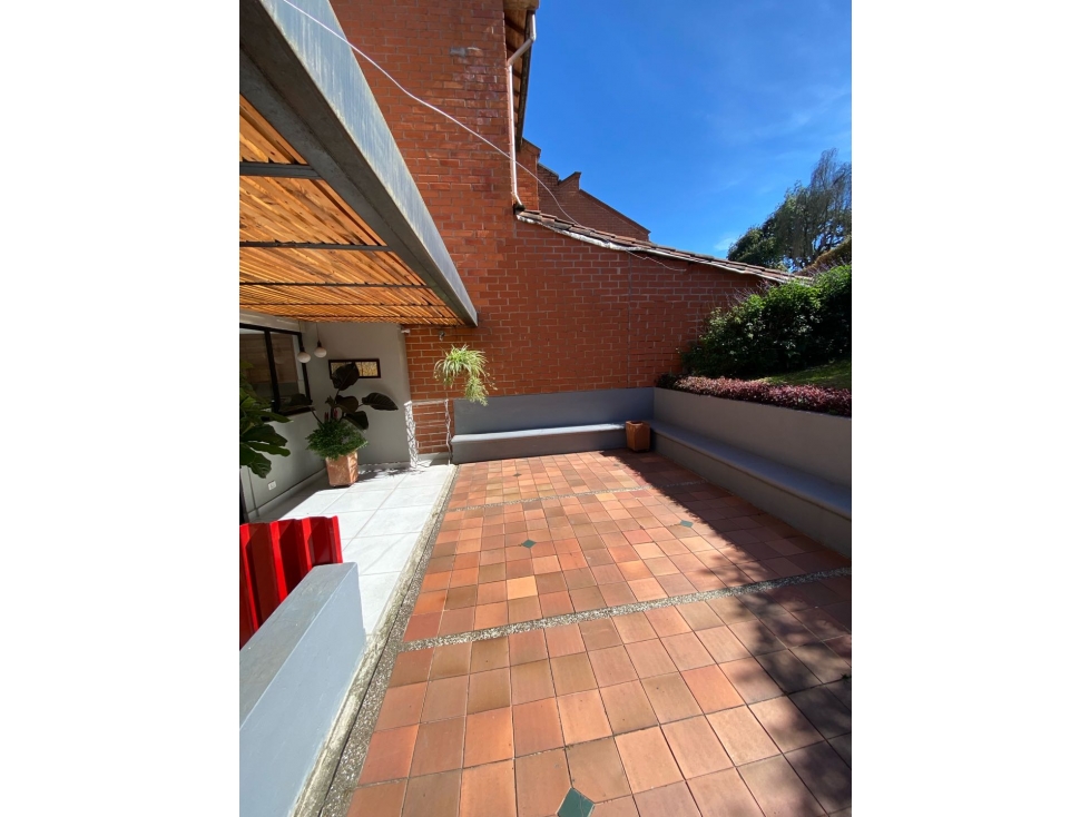 VENDO HERMOSA CASA UBICADO EN CUATRO ESQUINAS RIONEGRO ANTIOQUIA — foto 5