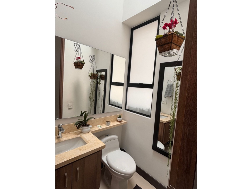 VENDO HERMOSA CASA UN NIVEL — foto 4