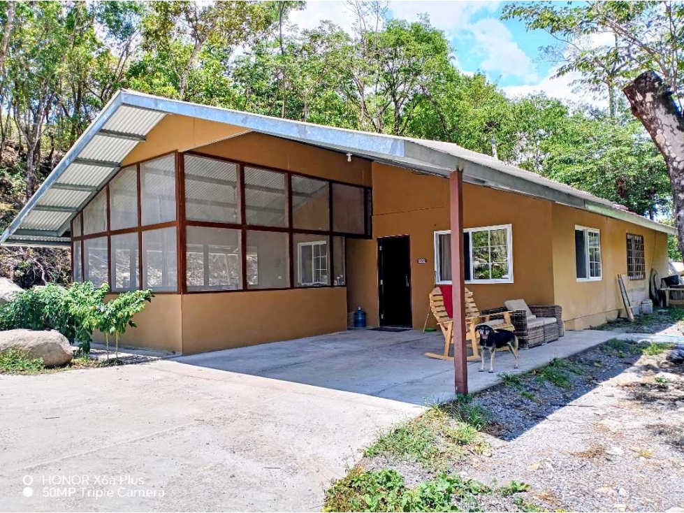 Vendo hermosa finca de 12 ha con 2 casas en Caldera, Boquete