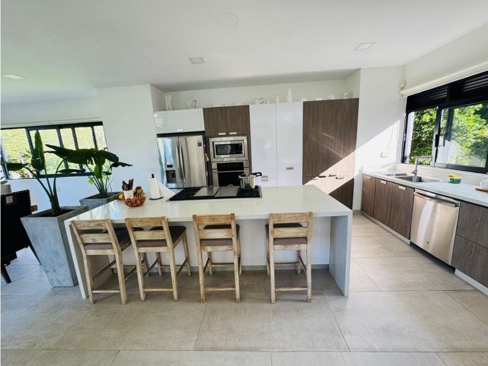 VENDO HERMOSA FINCA EN RIONEGRO ANTIOQUIA/ LLANOGRANDE — foto 2