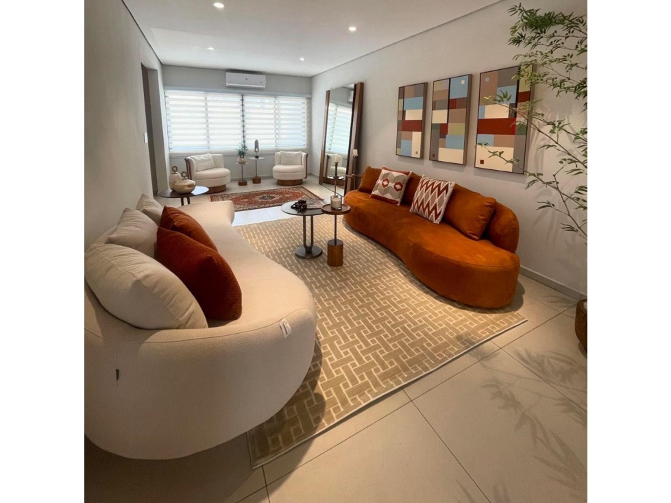 VENDO HERMOSA RESIDENCIA EN BARRIO MCAL ESTIGARRIBIA - 1