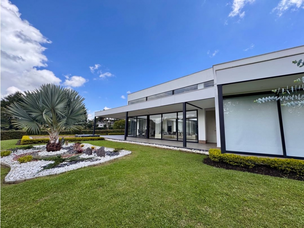 Vendo hermosa y moderna casa campestre en vía San Antonio La Ceja. — foto 3