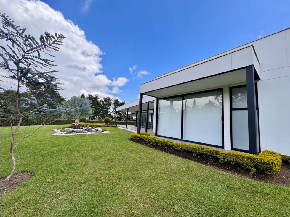 Vendo hermosa y moderna casa campestre en vía San Antonio La Ceja. — foto 4