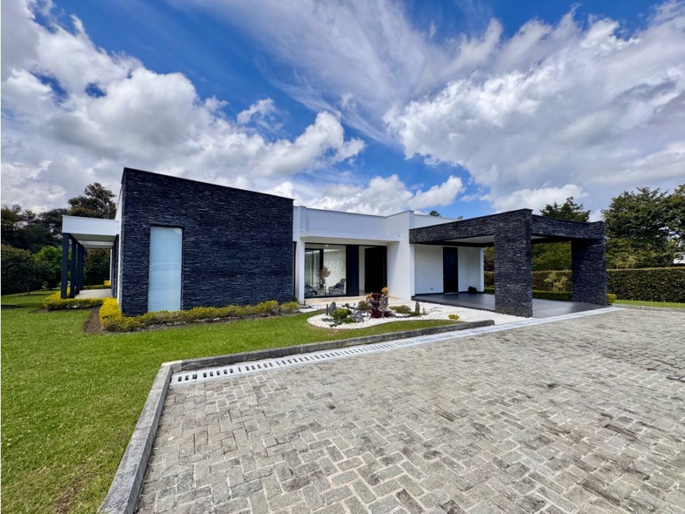 Vendo hermosa y moderna casa campestre en vía San Antonio La Ceja. — foto 6