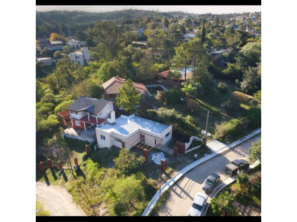 Vendo hermosa.casa esquina a estrenar