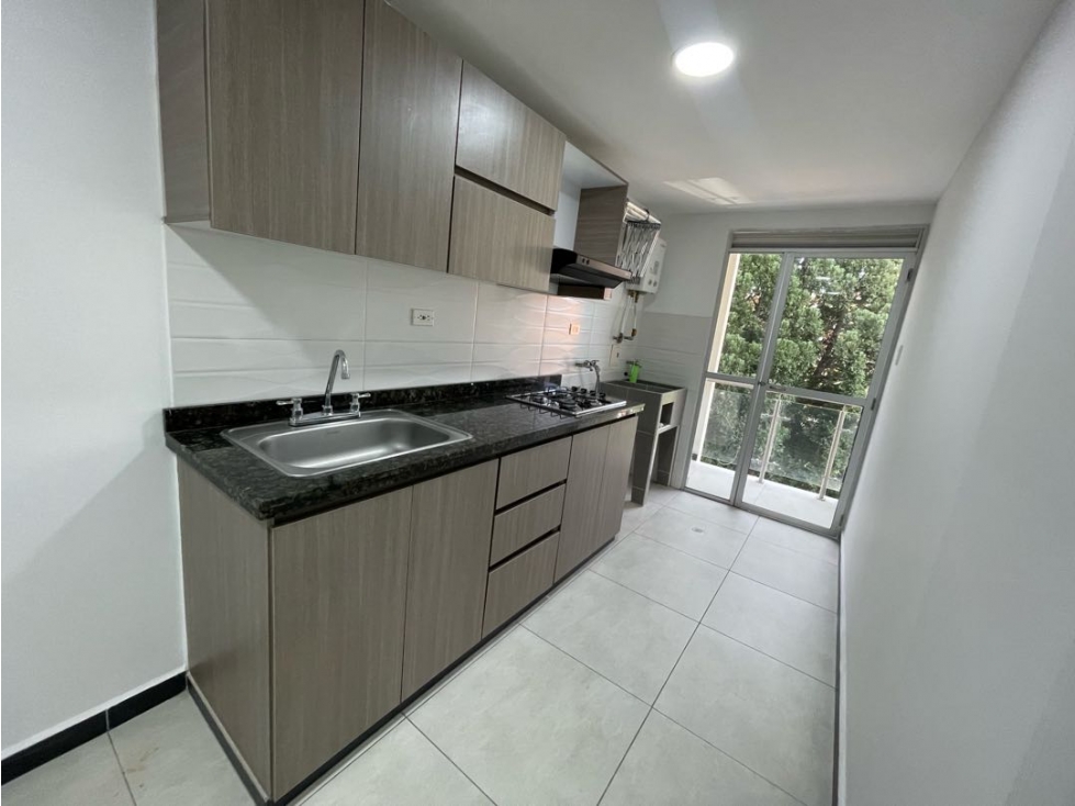 VENDO HERMOSO APARTAESTUDIO EN LOMA LINDA — foto 4