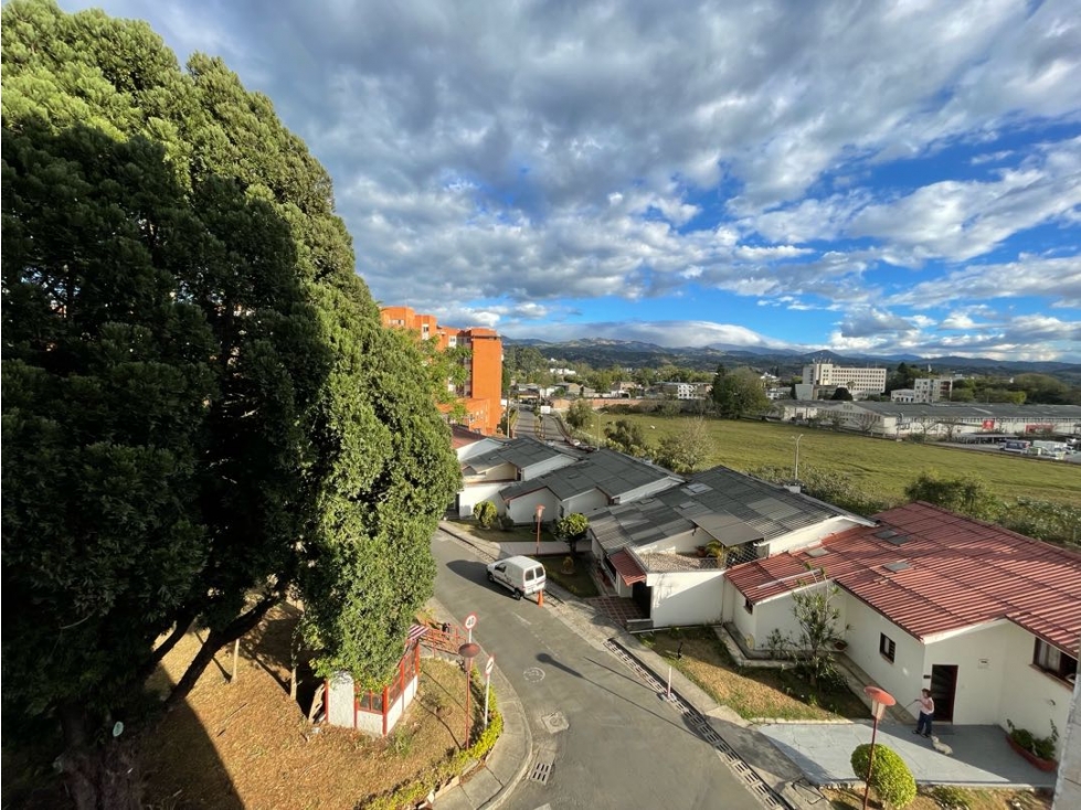 VENDO HERMOSO APARTAESTUDIO EN LOMA LINDA — foto 5