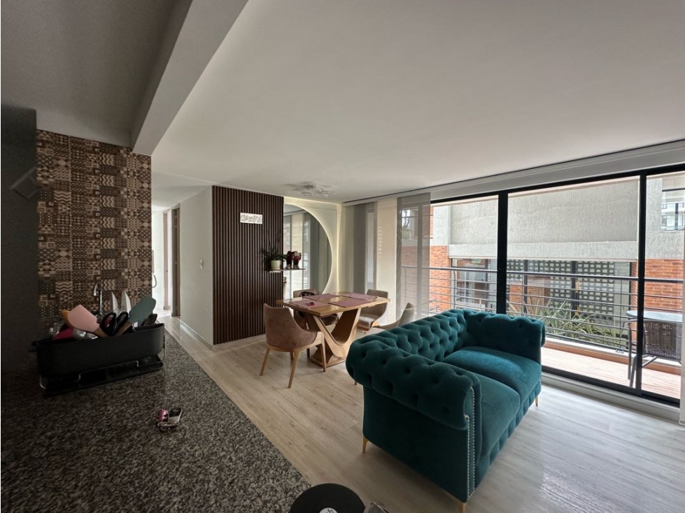 VENDO HERMOSO APARTAMENTO CON CLUBHOUSE