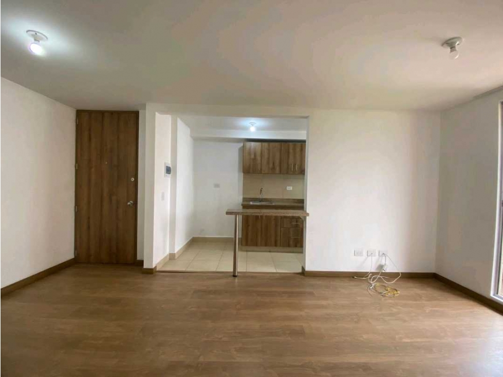 VENDO HERMOSO APARTAMENTO CONJUNTO LUCCA CON PARQUEADERO PRIVADO — foto 6