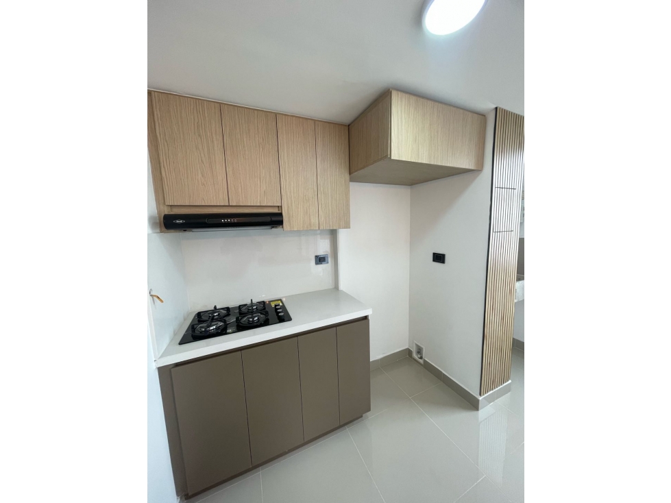VENDO HERMOSO APARTAMENTO DE LUJO EN CALASANZ PARTE BAJA — foto 4