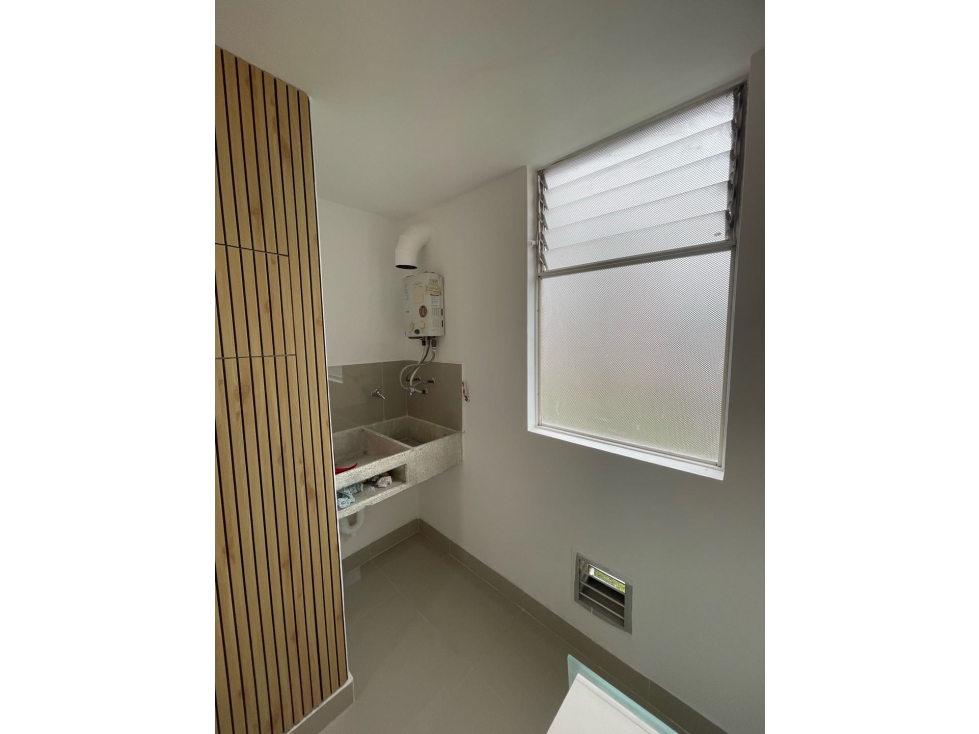 VENDO HERMOSO APARTAMENTO DE LUJO EN CALASANZ PARTE BAJA — foto 5