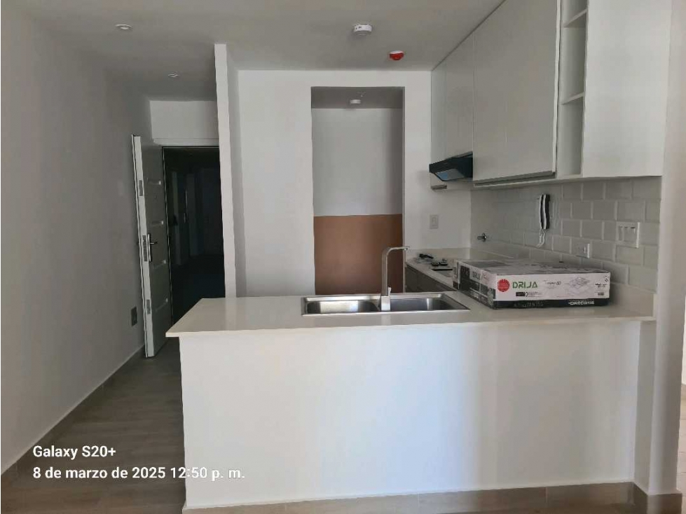 VENDO ALQUILO HERMOSO APARTAMENTO OPORTUNIDAD PH SKY 66 SAN FRANCISCO — foto 4