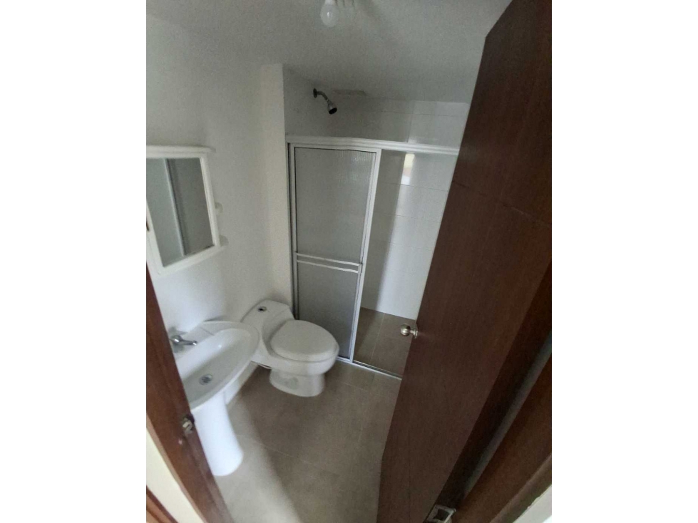 VENDO HERMOSO APARTAMENTO EN Av SUR - PEREIRA — foto 3