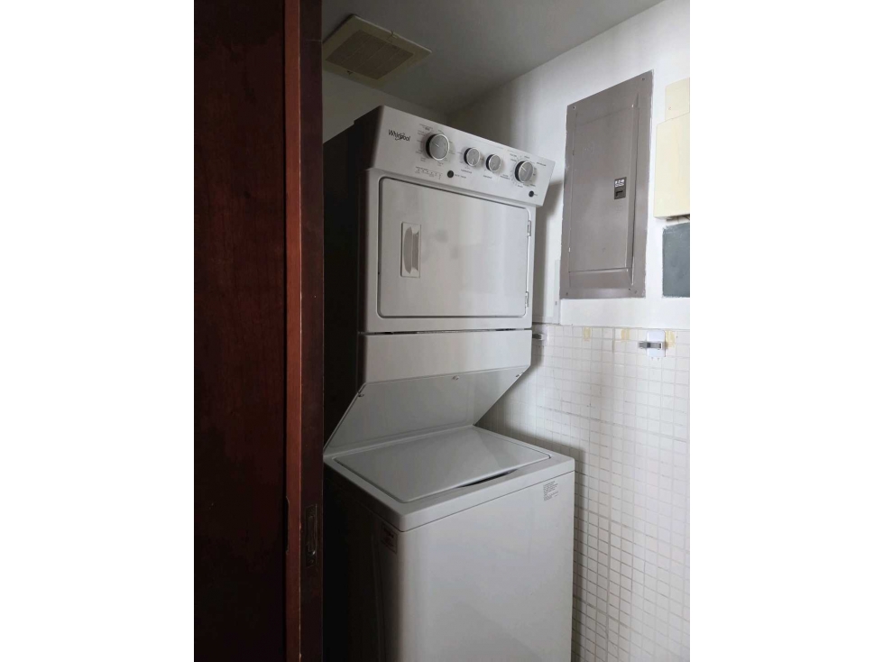 VENDO HERMOSO APARTAMENTO EN CASCO ANTIGUO CON TERRAZA,ESTACIONAMIENTO — foto 6