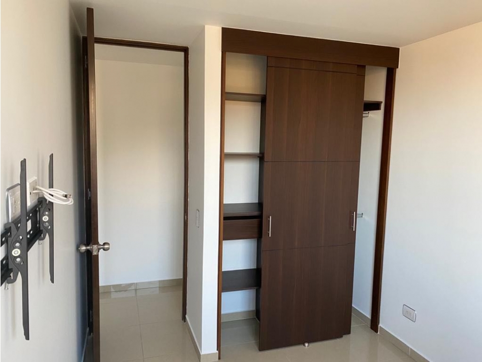 Vendo hermoso apartamento en calasanz parte baja hermosa vista — foto 3