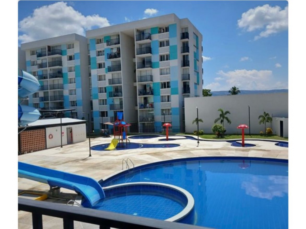 Vendo / arriendo hermoso apartamento en Carmen de Apicala - Tolima
