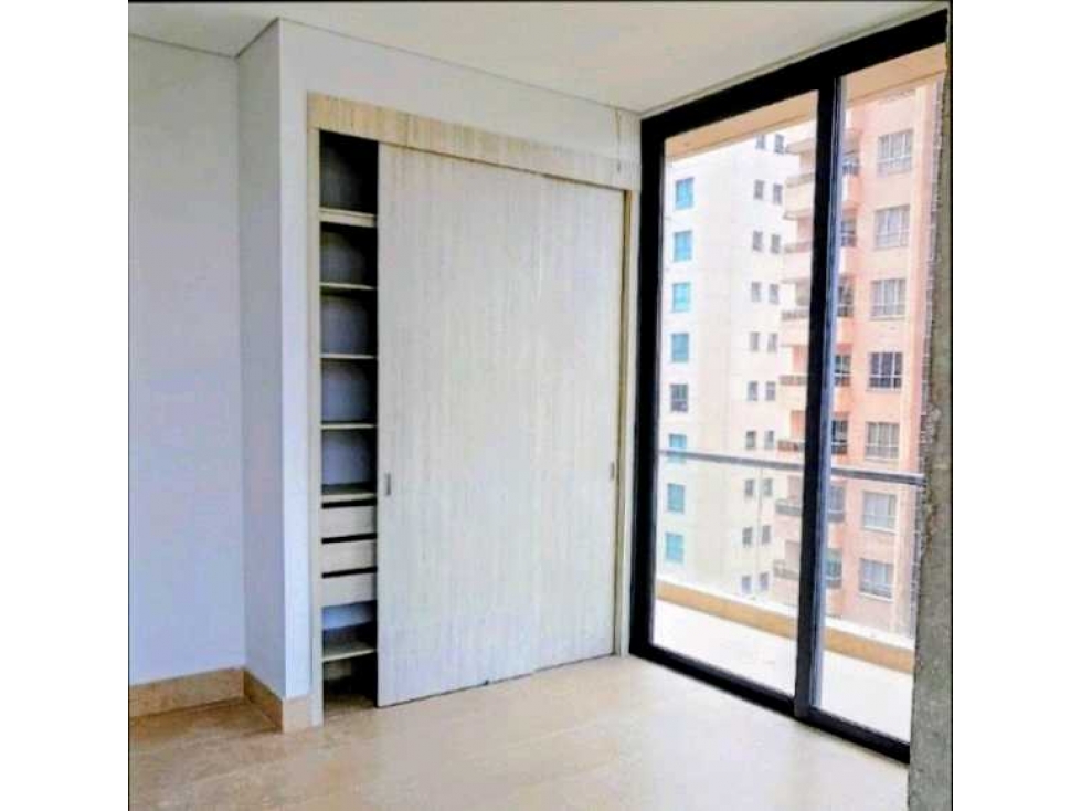VENDO HERMOSO APARTAMENTO EN EL GOLF — foto 6
