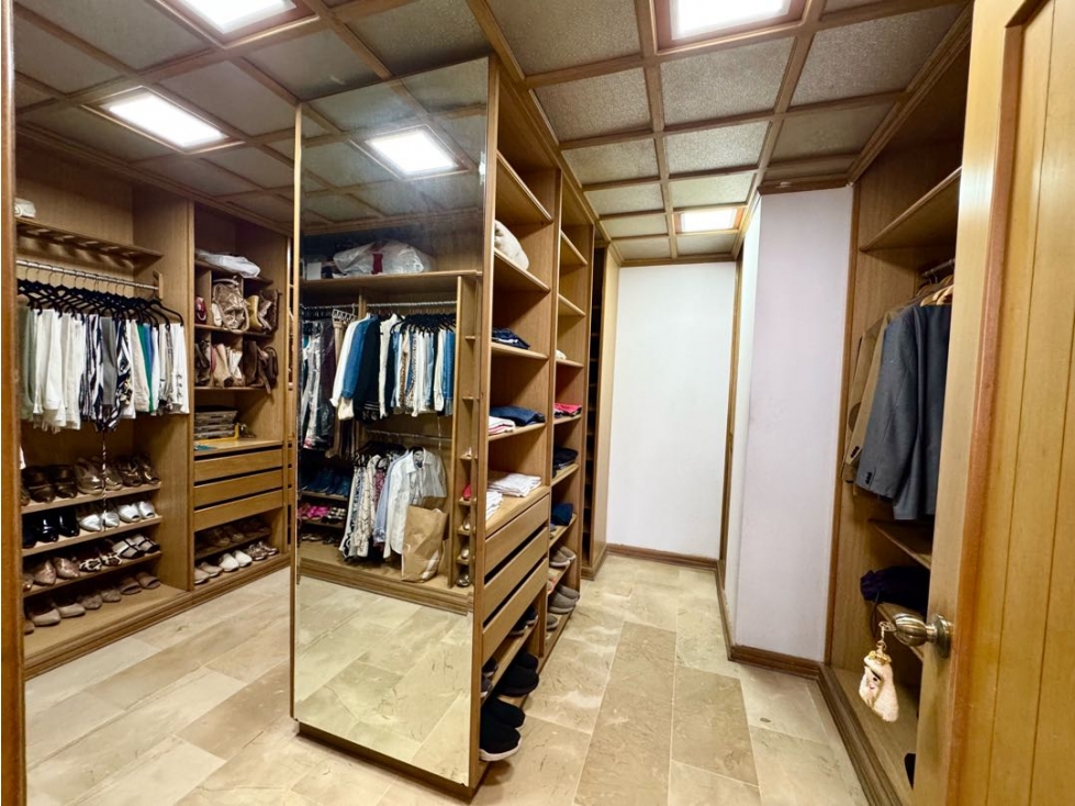 VENDO HERMOSO APARTAMENTO EN EL OESTE 403m2 — foto 6
