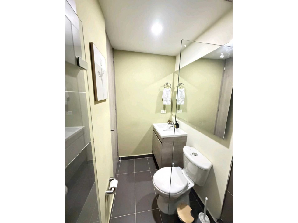 VENDO HERMOSO APARTAMENTO EN ENVIGADO — foto 5