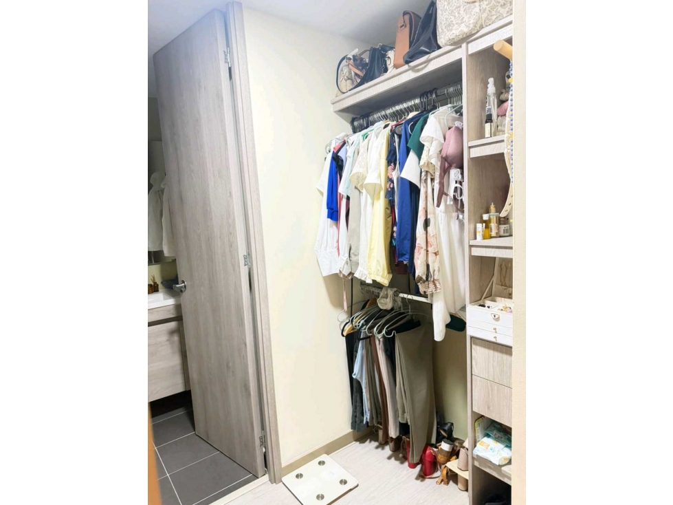 VENDO HERMOSO APARTAMENTO EN ENVIGADO — foto 6