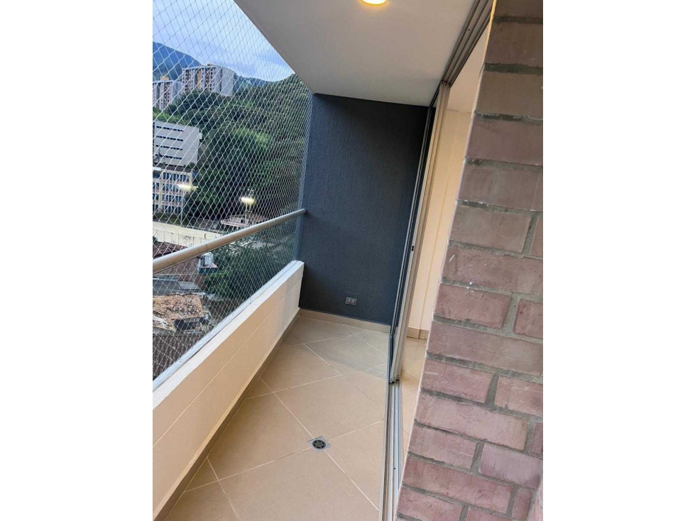 Vendo hermoso apartamento en Envigado Camino Verde — foto 4