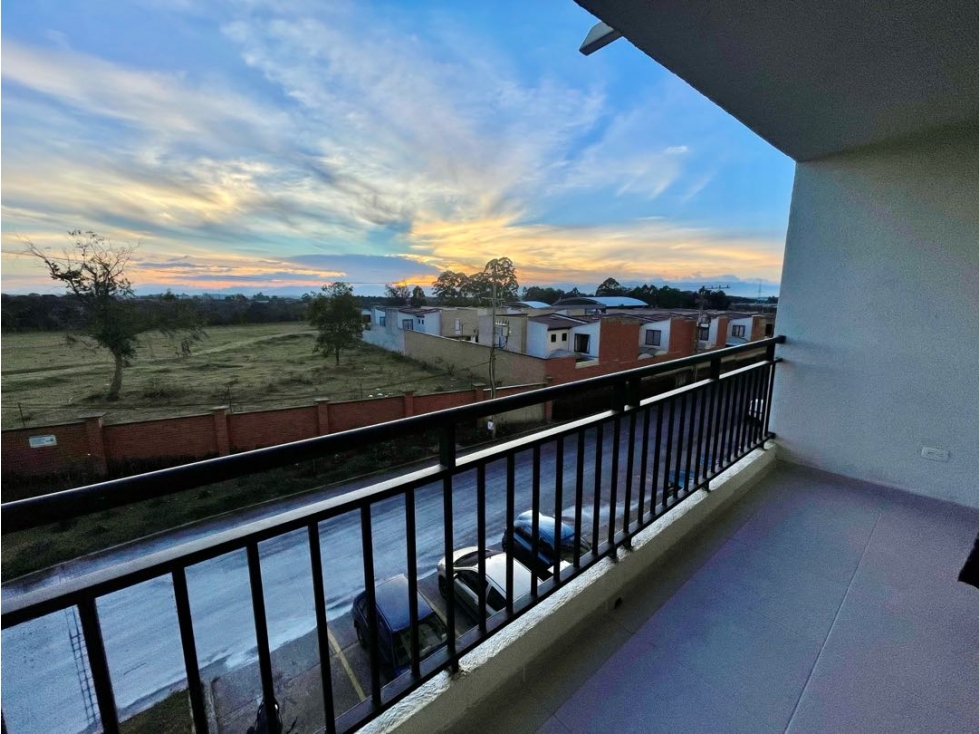VENDO HERMOSO APARTAMENTO EN LLANOS DE CALIBIO — foto 2