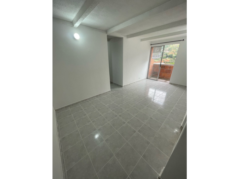 VENDO HERMOSO APARTAMENTO EN NIQUIA EXCELENTE PRECIO — foto 5