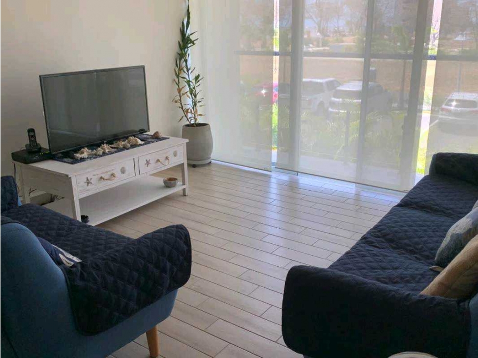 VENDO HERMOSO APARTAMENTO EN PUNTA CHAME, LISTO PARA MUDARSE - 2