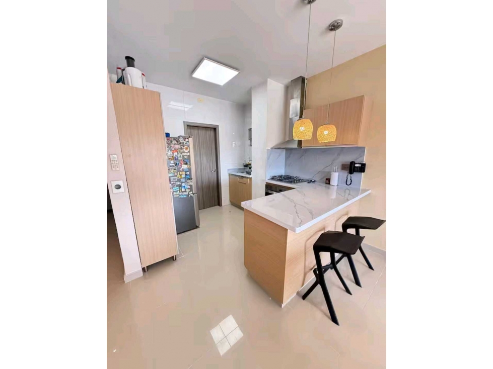 VENDO HERMOSO APARTAMENTO EN RIOMAR — foto 6