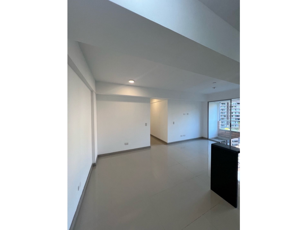 VENDO HERMOSO APARTAMENTO EN SABANETA — foto 4