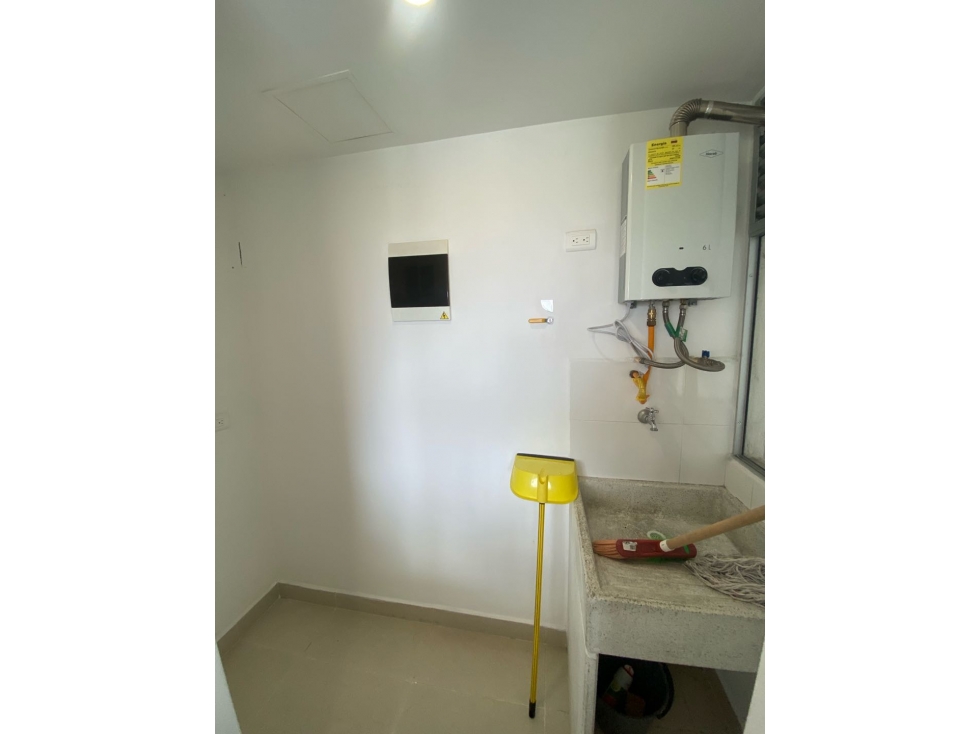 VENDO HERMOSO APARTAMENTO EN SAN ANTONIO DE PEREIRA — foto 3